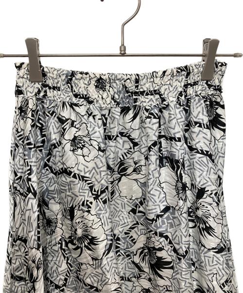 Diane Fries（ダイアンフレイス）Diane Fries (ダイアンフレイス) ヴィンテージ総柄セットアップ ホワイト サイズ:記載無しの古着・服飾アイテム