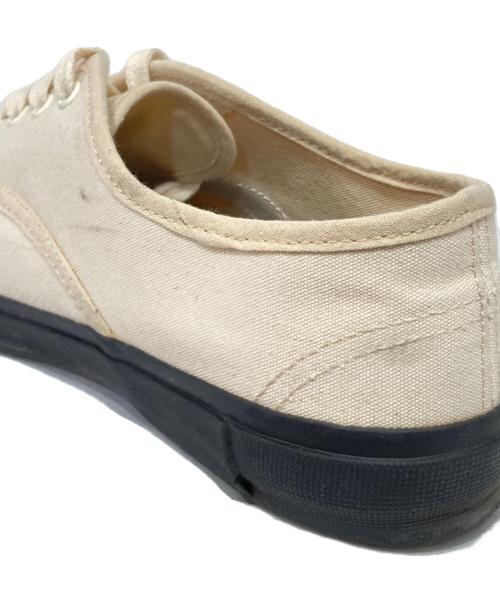 reproduction of found（リプロダクションオブファウンド）reproduction of found (リプロダクションオブファウンド) SHIPS (シップス) 別注 US NAVY SHOES/ミリタリーデッキシューズ ベージュ サイズ:44の古着・服飾アイテム