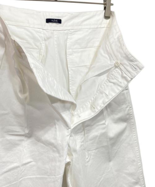 YLEVE（イレーヴ）YLEVE (イレーヴ) オーガニックコットン2タックチノ ホワイト サイズ:3の古着・服飾アイテム