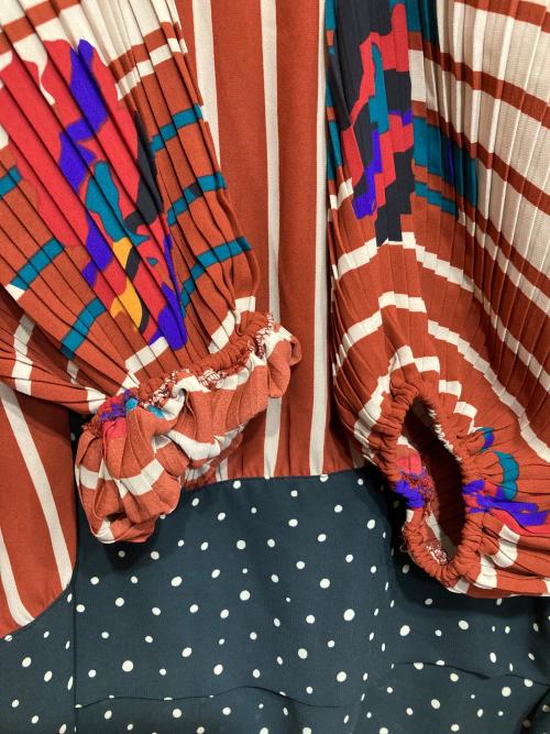 Diane Fries（ダイアンフレイス）Diane Fries (ダイアンフレイス) ヴィンテージ総柄セットアップ ブラウン サイズ:-の古着・服飾アイテム