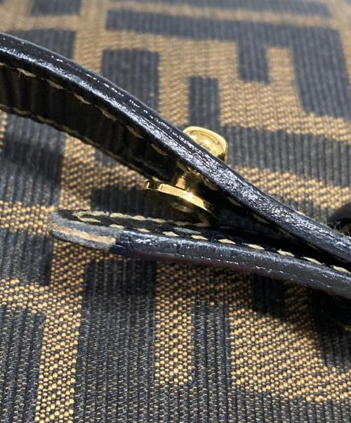 FENDI（フェンディ）FENDI (フェンディ) ズッカ柄ミニリュック ブラウンの古着・服飾アイテム