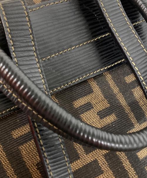 FENDI（フェンディ）FENDI (フェンディ) ズッカ柄ミニリュック ブラウンの古着・服飾アイテム