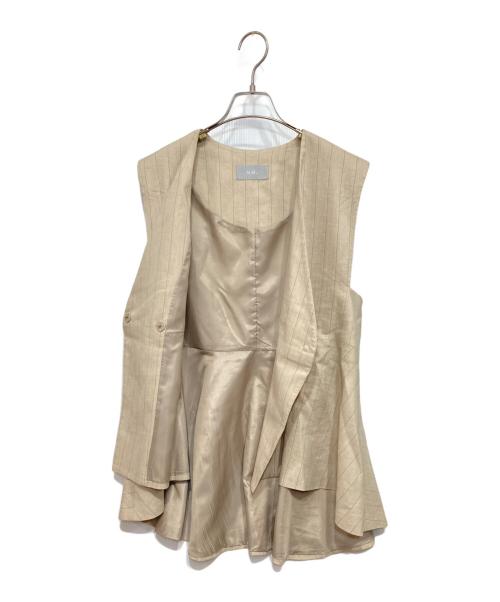 HML（エイチエルエム）ｈML (エイチエルエム) リネン バックフレアベスト ベージュ サイズ:38の古着・服飾アイテム
