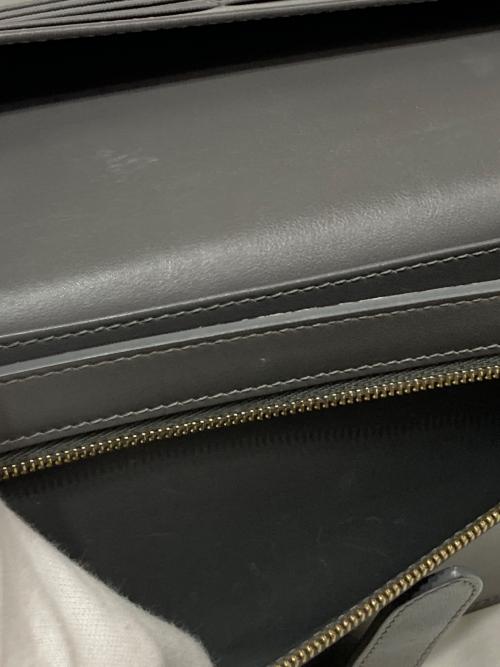 CELINE（セリーヌ）CELINE (セリーヌ) ストラップウォレットラージ グレーの古着・服飾アイテム