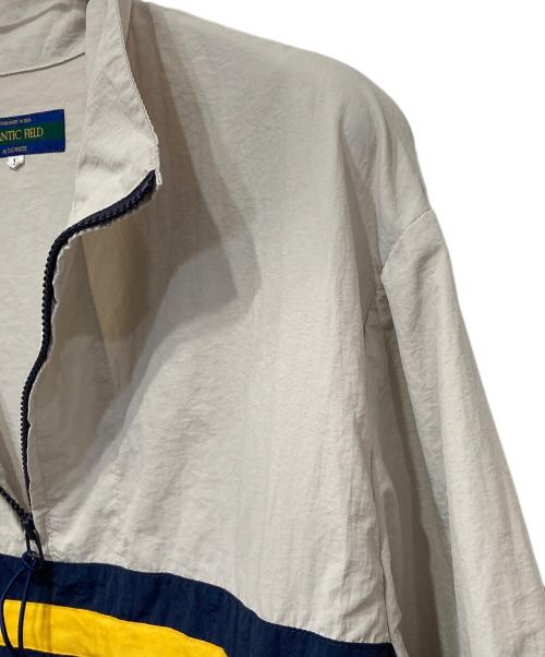 D.C.WHITE ATLANTIC FIELD（ディーシーホワイト アトランティックフィールド）D.C.WHITE ATLANTIC FIELD (ディーシーホワイト アトランティックフィールド) TRAINING BLOUSON ベージュ サイズ:Lの古着・服飾アイテム