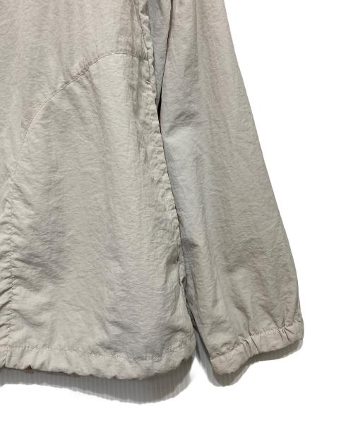 D.C.WHITE ATLANTIC FIELD（ディーシーホワイト アトランティックフィールド）D.C.WHITE ATLANTIC FIELD (ディーシーホワイト アトランティックフィールド) TRAINING BLOUSON ベージュ サイズ:Lの古着・服飾アイテム