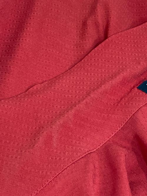 YOHJI YAMAMOTO（ヨウジヤマモト）YOHJI YAMAMOTO (ヨウジヤマモト) 穴あきデザインルーズフィットシャツ レッド サイズ:Sの古着・服飾アイテム