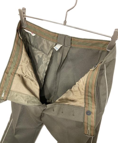 東ドイツ軍（ヒガシドイツグン）東ドイツ軍 (ヒガシドイツグン) ミリタリーサイドラインパンツ グリーン サイズ:-の古着・服飾アイテム