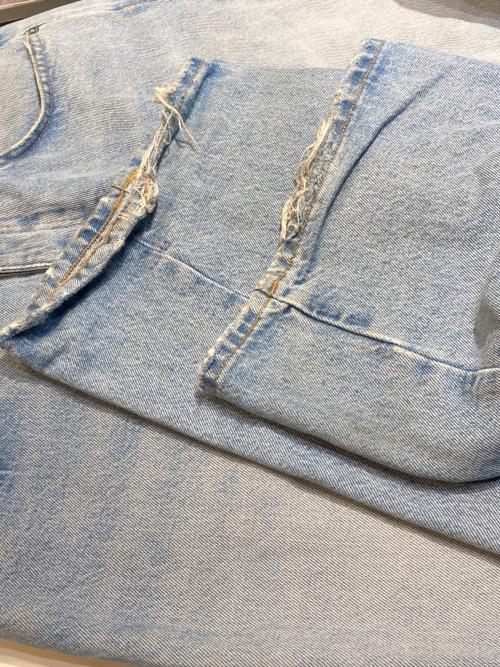 SUNFLOWER（サンフラワー）SUNFLOWER (サンフラワー) WIDE TWIST JEANS ワイドツイストデニム インディゴ サイズ:32/32の古着・服飾アイテム