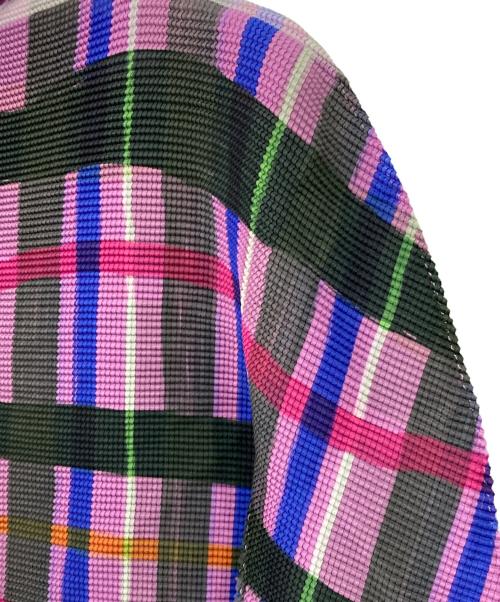 ISSEY MIYAKE（イッセイミヤケ）ISSEY MIYAKE (イッセイミヤケ) マルチカラーチェックハイネックカットソー マルチカラー サイズ:-の古着・服飾アイテム