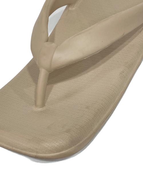 UNDA EVA（ウンダ）unda EVA (ウンダ) SETTSETTAサンダル TAUPE サイズ:M(24cm～27cm)の古着・服飾アイテム