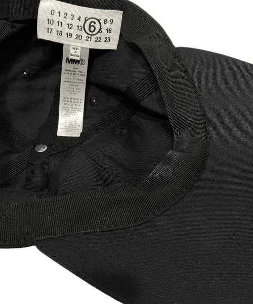 MM6 Maison Margiela（エムエムシックスメゾンマルジェラ）MM6 Maison Margiela (エムエムシックスメゾンマルジェラ) ロゴベースボールキャップ ブラック サイズ:Mの古着・服飾アイテム