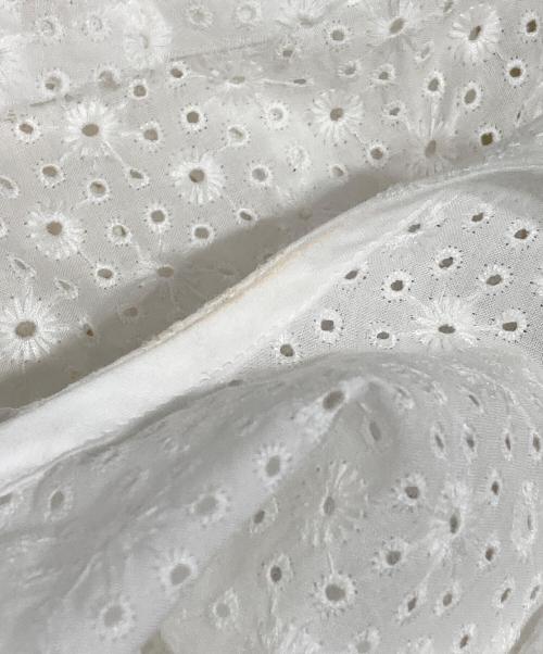 TAO COMME des GARCONS（タオ コムデギャルソン）TAO COMME des GARCONS (タオ コムデギャルソン) 小花刺繍レースフリルブラウス ホワイト サイズ:Mの古着・服飾アイテム