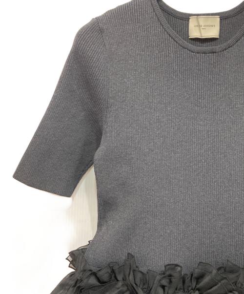 UNITED ARROWS TOKYO（ユナイテッドアローズトウキョウ）UNITED ARROWS TOKYO (ユナイテッドアローズトウキョウ) リボン ペプラム ニット グレー×ブラック サイズ:-の古着・服飾アイテム