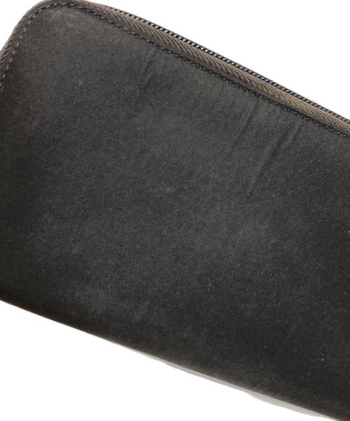 PRADA（プラダ）PRADA (プラダ) ラウンドファスナー ウォレット ブラックの古着・服飾アイテム