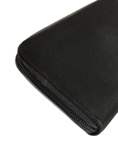 PRADA（プラダ）PRADA (プラダ) ラウンドファスナー ウォレット ブラックの古着・服飾アイテム