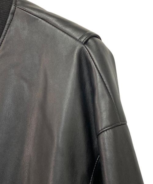 Lui's（ルイス）Lui's (ルイス) フェイクレザーMA-1 ブラック サイズ:FREEの古着・服飾アイテム