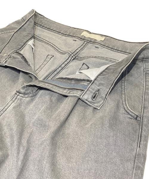 mfpen（エムエフペン）mfpen (エムエフペン) デニムパンツ グレー サイズ:Mの古着・服飾アイテム