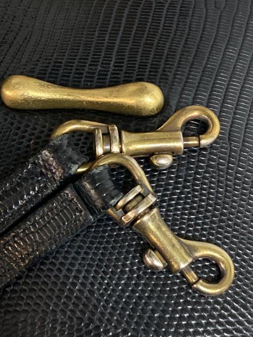 TOFF&LOADSTONE（トフアンドロードストーン）TOFF&LOADSTONE (トフアンドロードストーン) ショルダーバッグ ブラックの古着・服飾アイテム