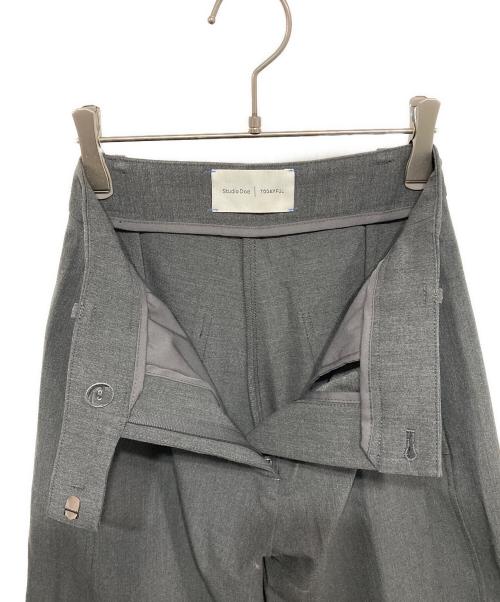 STUDIO DOE（スタジオドゥ）STUDIO DOE (スタジオドゥ) TODAYFUL (トゥデイフル) Cocoon Wide Trousers グレー サイズ:36の古着・服飾アイテム
