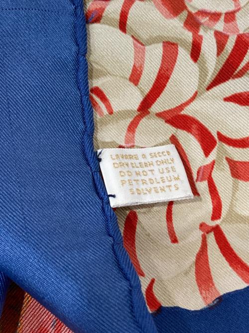 GUCCI（グッチ）GUCCI (グッチ) プリント大判シルクスカーフ ブルーの古着・服飾アイテム