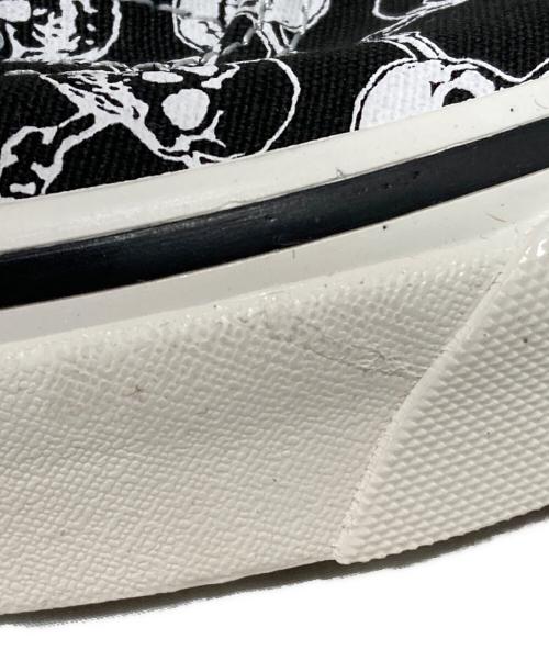 VANS（ヴァンズ）VANS (バンズ) ERA 95 DX エラ スカル ローカットスニーカー ホワイト×ブラック サイズ:26.5の古着・服飾アイテム