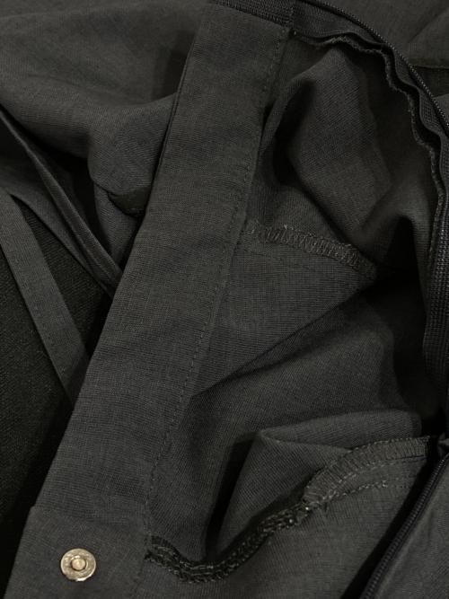 UNITED TOKYO（ユナイテッドトーキョー）UNITED TOKYO (ユナイテッドトーキョー) 半袖ブラウス ネイビー×ブラック サイズ:FREEの古着・服飾アイテム