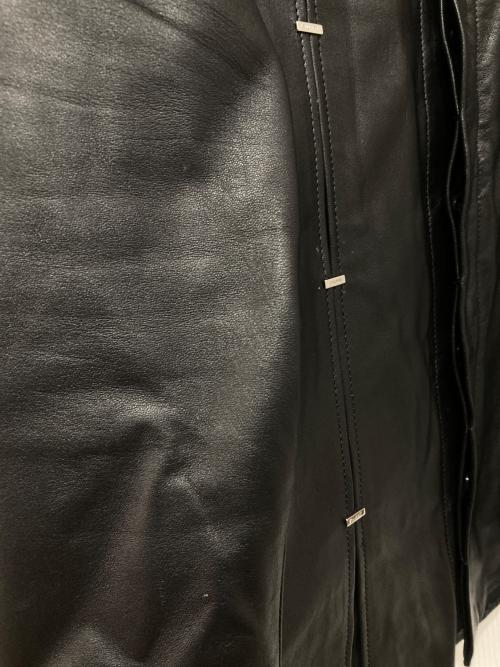 JOHN LAWRENCE SULLIVAN（ジョン ローレンス サリバン）JOHN LAWRENCE SULLIVAN (ジョン ローレンス サリバン) Leather Metal Line Shirt ブラック サイズ:46の古着・服飾アイテム