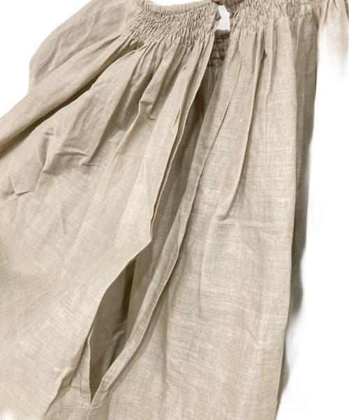 crinkle crinkle crinkle（クリンクル クリンクル クリンクル）crinkle crinkle crinkle (クリンクル クリンクル クリンクル) シアーブラウス ベージュ サイズ:Fの古着・服飾アイテム