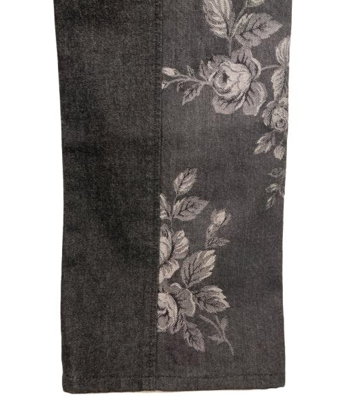 FETICO（フェティコ）FETICO (フェティコ) STUDIOUS別注 ROSE DENIM PANTS グレーの古着・服飾アイテム