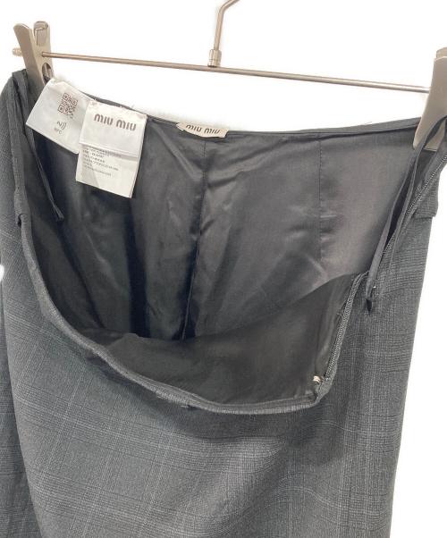 MIU MIU（ミュウミュウ）MIU MIU (ミュウミュウ) グレンチェックスカート グレー サイズ:40の古着・服飾アイテム