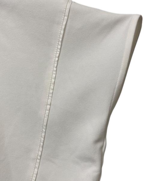 BEARDSLEY（ビアズリー）BEARDSLEY (ビアズリー) ラウンドヘムＴ ホワイト サイズ:Fの古着・服飾アイテム