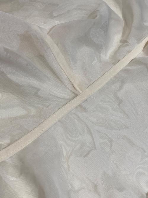 GRACE CONTINENTAL（グレースコンチネンタル）GRACE CONTINENTAL (グレースコンチネンタル) ジャガード刺繍ブルゾン パーカー ホワイト サイズ:38の古着・服飾アイテム