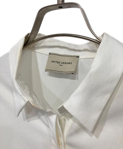 UNITED ARROWS TOKYO（ユナイテッドアローズトウキョウ）UNITED ARROWS TOKYO (ユナイテッドアローズトウキョウ) イレギュラー シャーリング 六分袖 ブラウス ソリッド ホワイト サイズ:36の古着・服飾アイテム