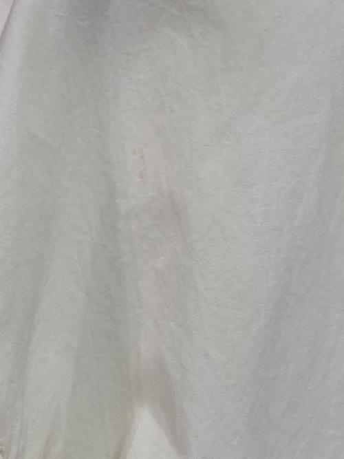 UNITED ARROWS TOKYO（ユナイテッドアローズトウキョウ）UNITED ARROWS TOKYO (ユナイテッドアローズトウキョウ) イレギュラー シャーリング 六分袖 ブラウス ソリッド ホワイト サイズ:36の古着・服飾アイテム