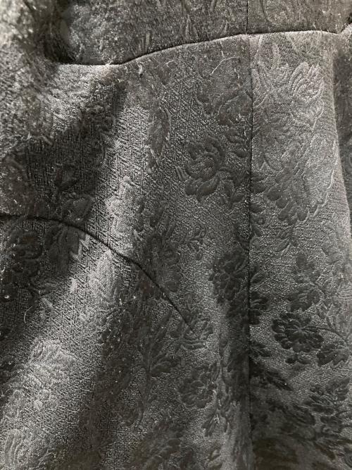 tricot COMME des GARCONS（トリココムデギャルソン）tricot COMME des GARCONS (トリココムデギャルソン) 花柄ジャガードジャンパースカート/ワンピース ブラック サイズ:Mの古着・服飾アイテム