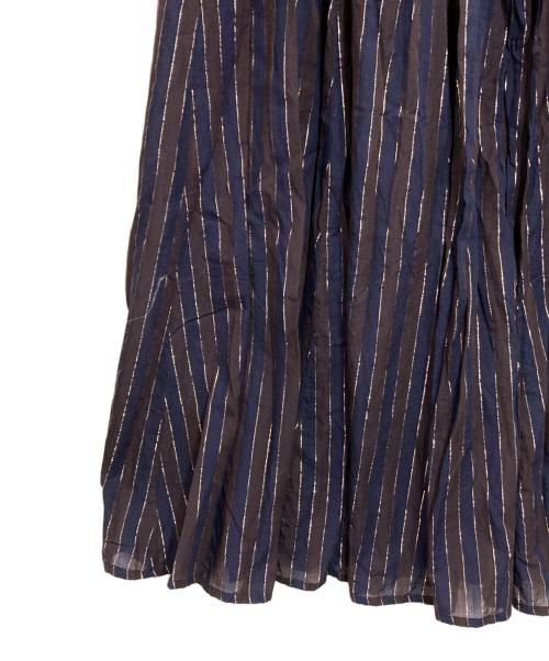 Spick and Span（スピックアンドスパン）Spick and Span (スピックアンドスパン) HYU ストライプギャザーフレアスカート ネイビー サイズ:36の古着・服飾アイテム