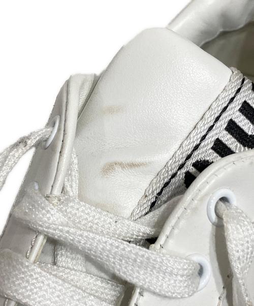 MIU MIU（ミュウミュウ）MIU MIU (ミュウミュウ) ロゴレザースニーカー ホワイト サイズ:38.5の古着・服飾アイテム