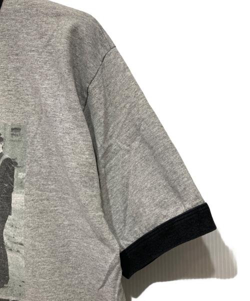 AAA（トリプルエー）AAA (トリプルエー) ビートルズ-プリントTシャツ ライトグレー サイズ:Lの古着・服飾アイテム