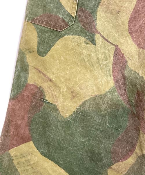 Belgian Army（ベルギーアーミー）Belgian Army (ベルギーアーミー) 50'sブラッシュストロークカモ オーバーパンツ Moon & Ball Camo サイズ:6/79の古着・服飾アイテム