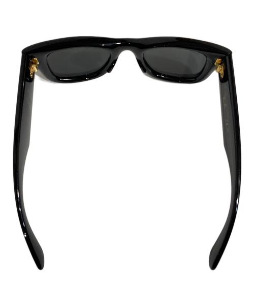 RAY-BAN（レイバン）RAY-BAN (レイバン) WAYFARER PUFFER ブラック サイズ:47□23 145の古着・服飾アイテム