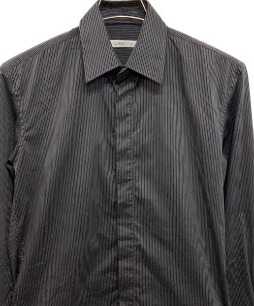 JOHN LAWRENCE SULLIVAN（ジョン ローレンス サリバン）JOHN LAWRENCE SULLIVAN (ジョン ローレンス サリバン) STRIPED BROADCLOTH REGULAR COLLAR SHIRT グレー サイズ:44の古着・服飾アイテム