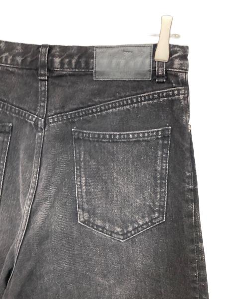 JOHN LAWRENCE SULLIVAN（ジョン ローレンス サリバン）JOHN LAWRENCE SULLIVAN (ジョン ローレンス サリバン) WASHED DENIM WIDE PA グレー サイズ:44の古着・服飾アイテム