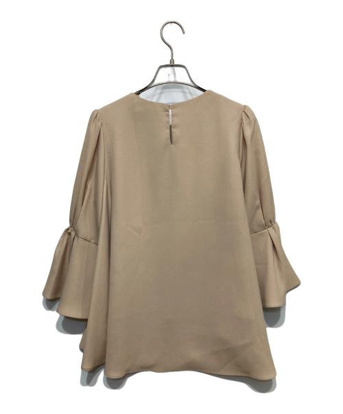 CELFORD（セルフォード）CELFORD (セルフォード) フレアブラウス ベージュ サイズ:38の古着・服飾アイテム
