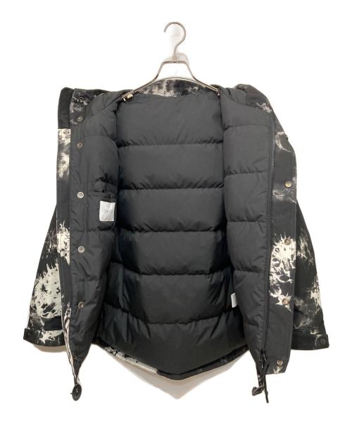 B.C STOCK（ビーシーストック）B.C STOCK (ビーシーストック) TRAIL DOWN PARKA ジャケット ホワイト×ブラック サイズ:Sの古着・服飾アイテム