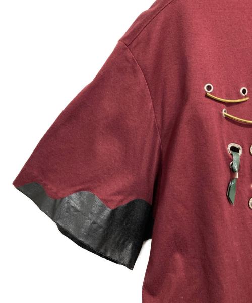 TOGA PULLA（トーガ プルラ）TOGA PULLA (トーガ プルラ) スタッズカットソー ブラック×エンジ サイズ:38の古着・服飾アイテム