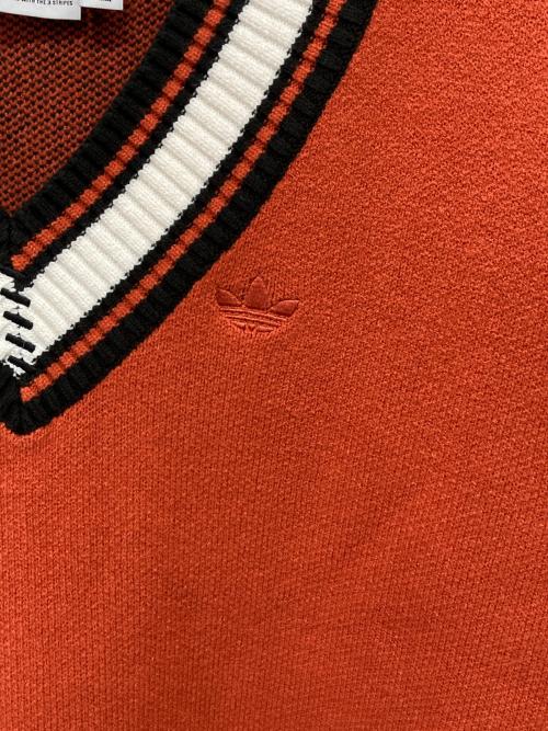 adidas（アディダス）adidas (アディダス) ニットセーター オルタードアンバー ブラック×オレンジ サイズ: XSの古着・服飾アイテム