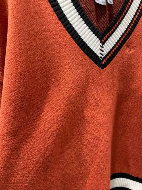adidas（アディダス）adidas (アディダス) ニットセーター オルタードアンバー ブラック×オレンジ サイズ: XSの古着・服飾アイテム