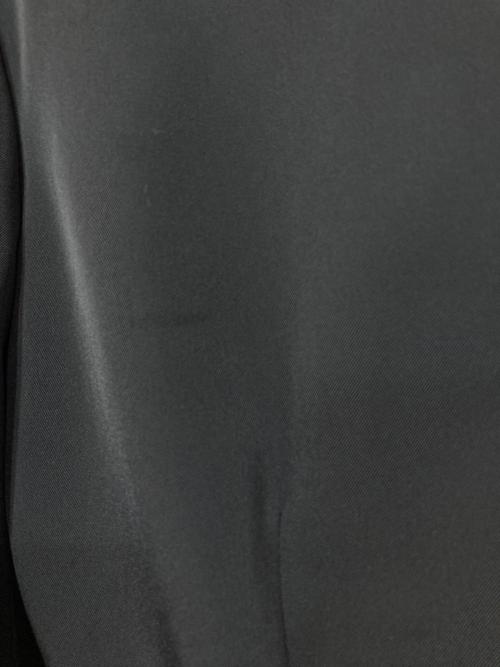 PRADA（プラダ）PRADA (プラダ) ベルテッドフライフロントカラージャケット ブラック サイズ:38の古着・服飾アイテム