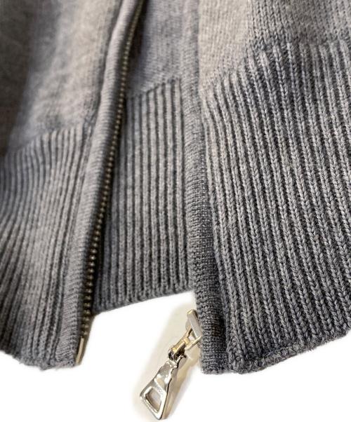 BURBERRY BLUE LABEL（バーバリーロンドンブルーレーベル）BURBERRY BLUE LABEL (バーバリーロンドンブルーレーベル) ニットジャケット グレー サイズ:38の古着・服飾アイテム